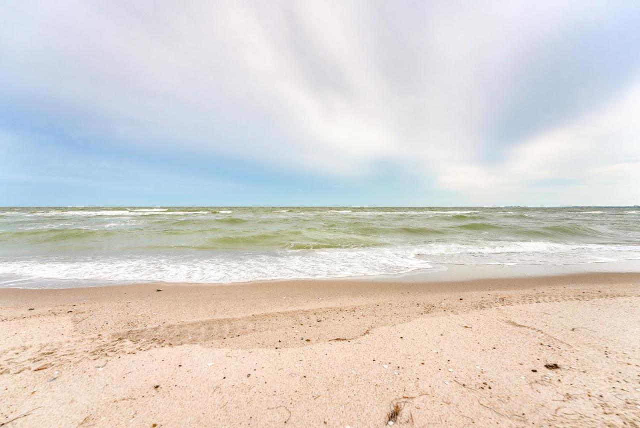 Beachfront Corpus Christi Condo With Pool Access! Екстериор снимка